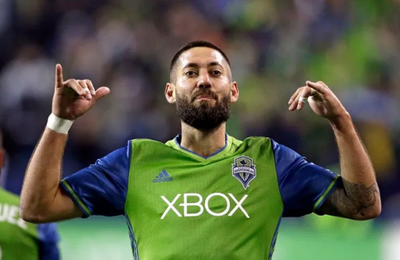 مهن غير تقليدية عمل بها 10 مشاهير في كرة القدم صورة رقم 5