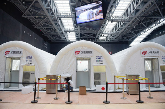 ازدهر بفضل كورونا.. مختبر صيني 