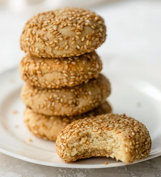 إليكم طريقة تحضير كوكيز صحي بالسمسم والطحينة.. خفيف ولذيذ صورة رقم 8