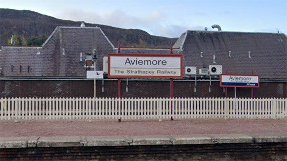 صور: جرحى في حادث اصطدام بين قطارين في اسكتلندا صورة رقم 3 صور: جرحى في حادث اصطدام بين قطارين في اسكتلندا صورة رقم 3