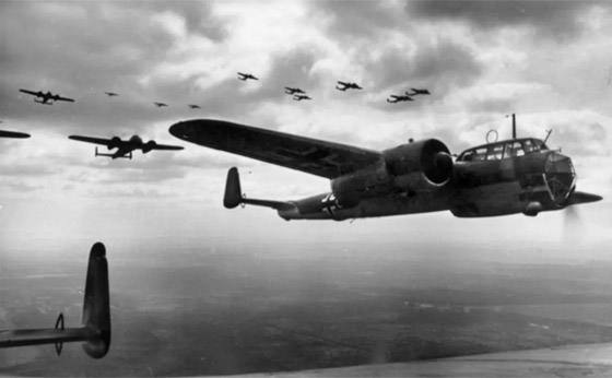 بنقود مزيفة.. حاول النازي هتلر تدمير بريطانيا صورة رقم 5 بنقود مزيفة.. حاول النازي هتلر تدمير بريطانيا صورة رقم 5