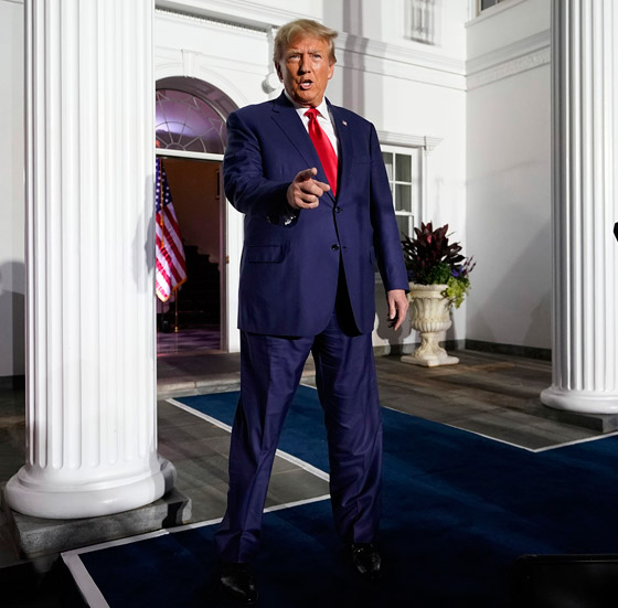 خلال جلسة محاكمته.. ترامب لا يكترث وينتقد المحكمة ويطلب طعامه المفضل! صورة رقم 10