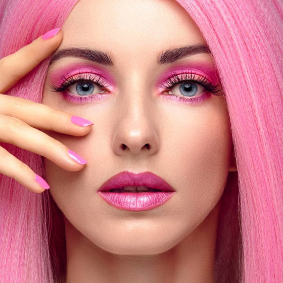 أساليب مكياج باللون الزهري لمناسبة شهر أكتوبر الوردي (صور) صورة رقم 9 أساليب مكياج باللون الزهري لمناسبة شهر أكتوبر الوردي (صور) صورة رقم 9