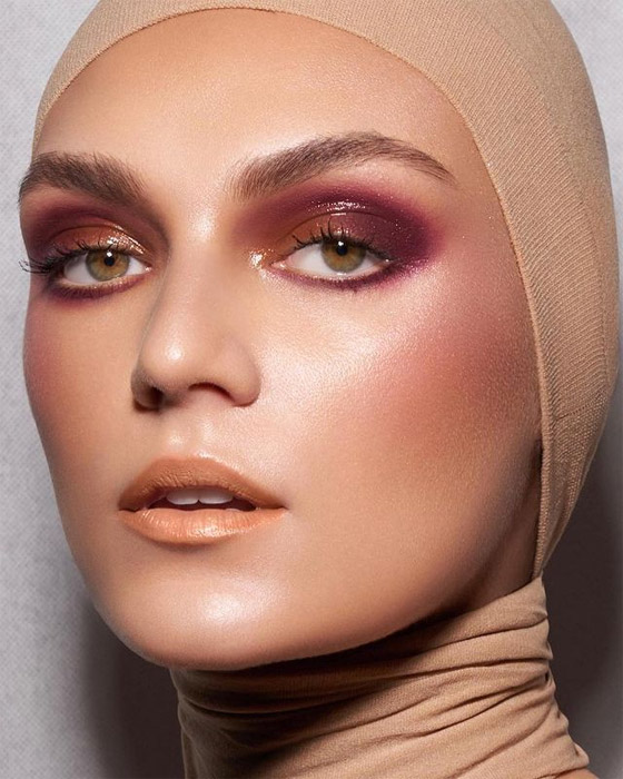 أساليب مكياج باللون الزهري لمناسبة شهر أكتوبر الوردي (صور) صورة رقم 5 أساليب مكياج باللون الزهري لمناسبة شهر أكتوبر الوردي (صور) صورة رقم 5