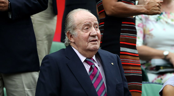 ملك إسبانيا السابق يفلت من المحاكمة في دعوى عشيقته السابقة صورة رقم 2