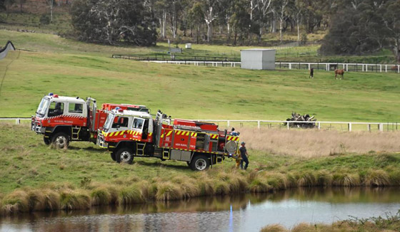 احترقت بالكامل.. قتلى بينهم أطفال في تحطم طائرة بأستراليا صورة رقم 4 احترقت بالكامل.. قتلى بينهم أطفال في تحطم طائرة بأستراليا صورة رقم 4