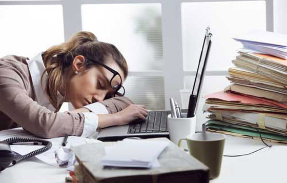 لمن يشعر بالتعب دائما.. 10 عادات يومية يجب أن تتخلص منها صورة رقم 2 لمن يشعر بالتعب دائما.. 10 عادات يومية يجب أن تتخلص منها صورة رقم 2