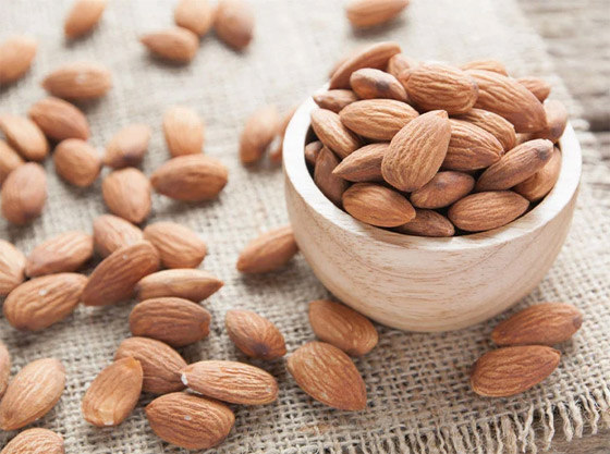 7 آثار جانبية لتناول اللوز بكثرة.. تعرفوا إليها صورة رقم 8 7 آثار جانبية لتناول اللوز بكثرة.. تعرفوا إليها صورة رقم 8