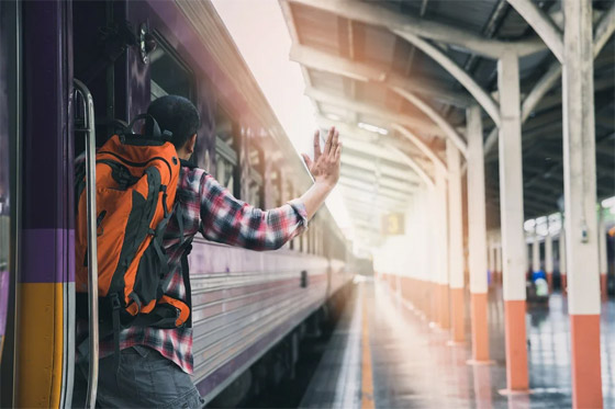 هام للمسافرين.. أخطاء لا بد من تجنبها أثناء السفر بالقطار صورة رقم 3