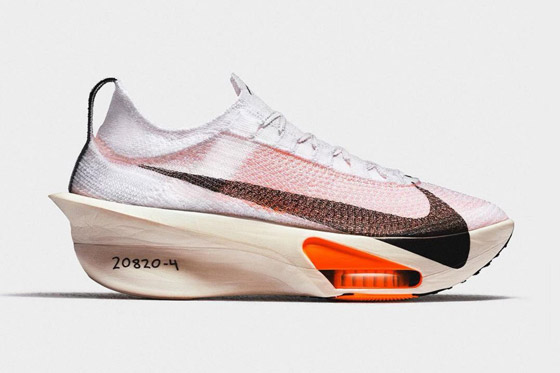 أحذية نايكي الباهظة.. تتحلل بعد 100 كم! صورة رقم 4