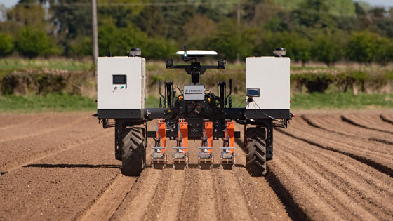 الكشف عن «روبوت عملاق».. سيحدث ثورة في قطاع الزراعة صورة رقم 3
