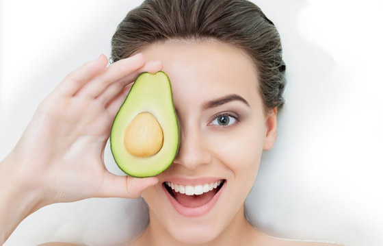 8 أطعمة تمنح البشرة نضارة وحيوية.. قبل الشتاء صورة رقم 5