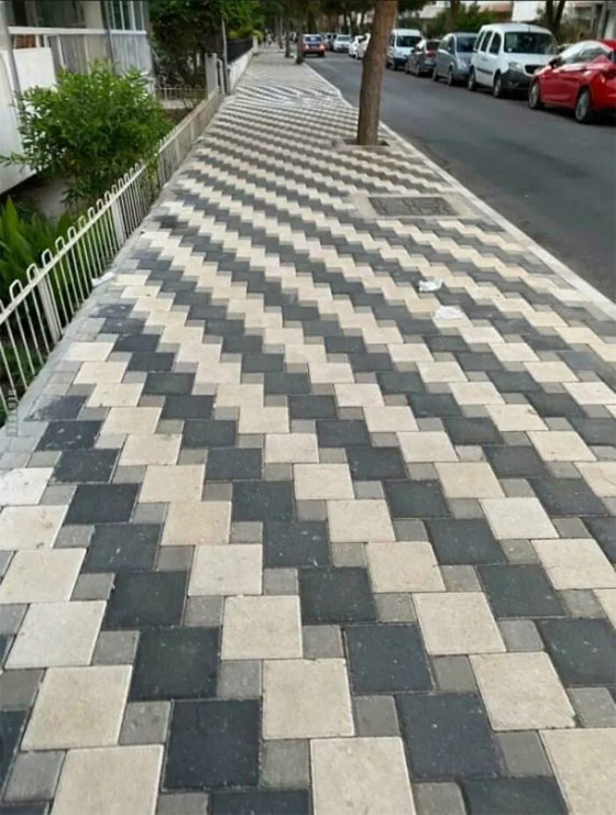 بالصور: إليكم أخطر التصاميم المعمارية وأكثرها إهمالا لقواعد السلامة! صورة رقم 12 بالصور: إليكم أخطر التصاميم المعمارية وأكثرها إهمالا لقواعد السلامة! صورة رقم 12