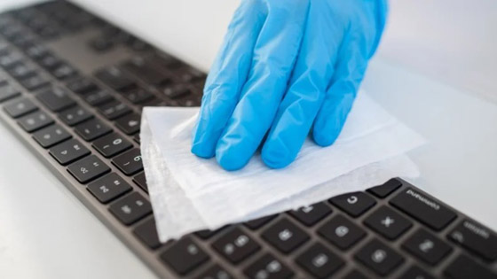 عواقب مفاجئة لعدم تنظيف لوحة مفاتيح جهاز الكمبيوتر صورة رقم 1