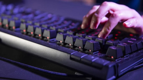 عواقب مفاجئة لعدم تنظيف لوحة مفاتيح جهاز الكمبيوتر صورة رقم 3