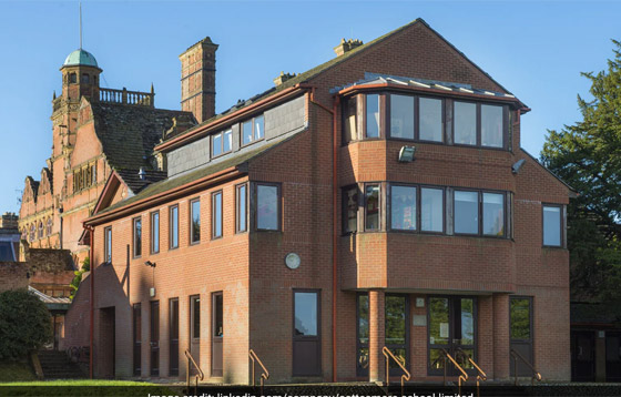 أول روبوت يعمل بوظيفة مدير مدرسة في بريطانيا (صور) صورة رقم 3 أول روبوت يعمل بوظيفة مدير مدرسة في بريطانيا (صور) صورة رقم 3