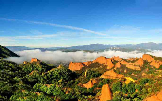 بالصور: 10 عجائب طبيعية ومذهلة في أوروبا تستحق الزيارة صورة رقم 4 بالصور: 10 عجائب طبيعية ومذهلة في أوروبا تستحق الزيارة صورة رقم 4