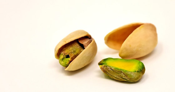 لعظام قوية.. 10 مكسرات وفواكه جافة صورة رقم 9 لعظام قوية.. 10 مكسرات وفواكه جافة صورة رقم 9