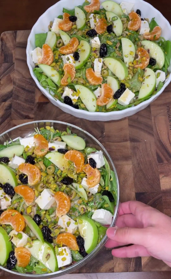 إليكم طريقة تحضير سلطة الخريف الشهية والمغذية (فيديو) صورة رقم 4 إليكم طريقة تحضير سلطة الخريف الشهية والمغذية (فيديو) صورة رقم 4