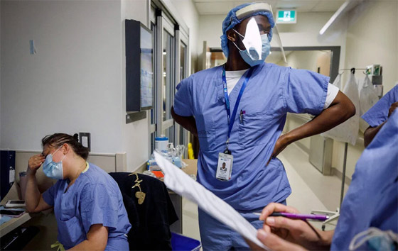 تقرير صادم: تراجع ملحوظ بالصحة العقلية للعاملين بمستشفيات أمريكا! صورة رقم 5 تقرير صادم: تراجع ملحوظ بالصحة العقلية للعاملين بمستشفيات أمريكا! صورة رقم 5