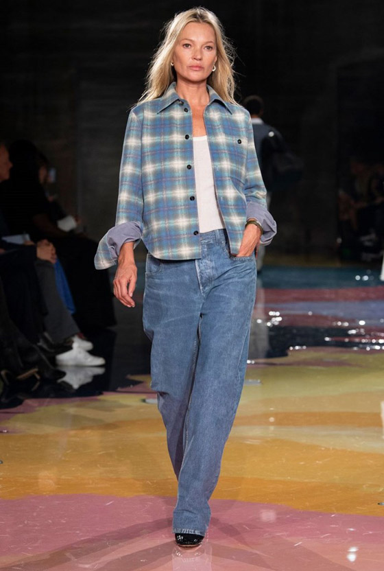 اتجاهات الموضة.. استعيدي هذه القطع من خزانتكِ القديمة صورة رقم 1