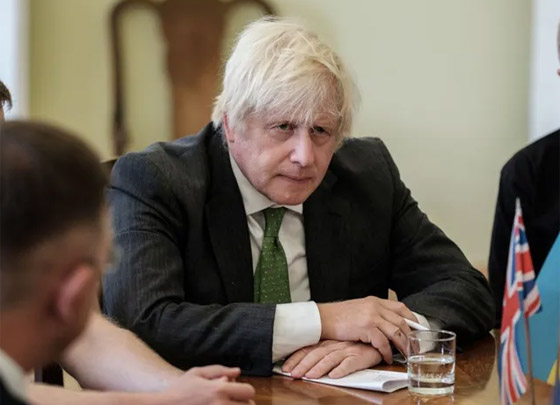 بعد رئاسة وزراء بريطانيا.. بوريس جونسون مذيعا تلفزيونيا! فيديو صورة رقم 5 بعد رئاسة وزراء بريطانيا.. بوريس جونسون مذيعا تلفزيونيا! فيديو صورة رقم 5