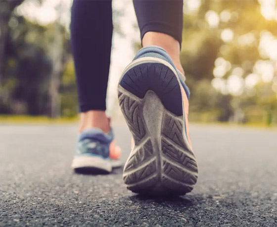 المشي لهذه المسافة أسبوعيا كاف لإنقاص وزنك! صورة رقم 2