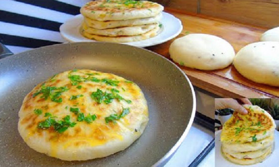 إليكم طريقة تحضير فطائر سريعة بدون فرن صورة رقم 4