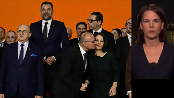 فيديو: فضيحة أمام حشد من الوزراء بمحاولة وزير تقبيل نظيرته الألمانية صورة رقم 3 فيديو: فضيحة أمام حشد من الوزراء بمحاولة وزير تقبيل نظيرته الألمانية صورة رقم 3