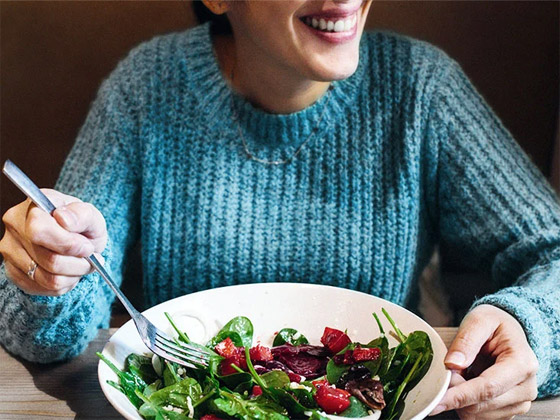 مع التقدم في العمر.. فوائد ذهبية للنظام الغذائي النباتي صورة رقم 6