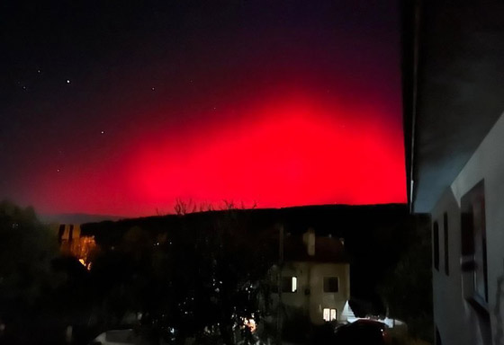 بالفيديو والصور.. عاصفة مغناطيسية قوية ضربت الأرض! صورة رقم 5