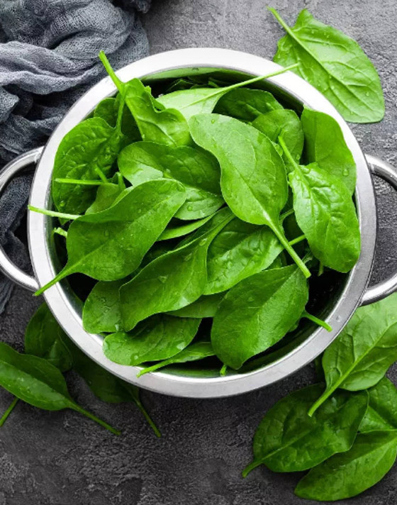 للوقاية من الشيب المبكر.. استوصوا بهذه الأطعمة الخارقة صورة رقم 1