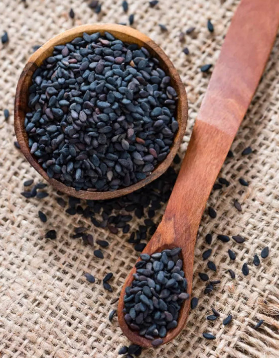 للوقاية من الشيب المبكر.. استوصوا بهذه الأطعمة الخارقة صورة رقم 6