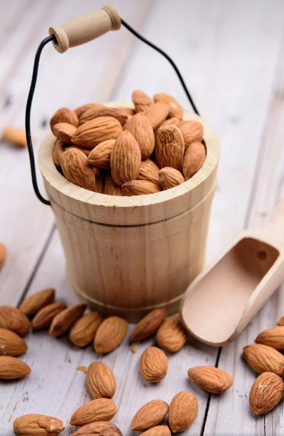 للوقاية من الشيب المبكر.. استوصوا بهذه الأطعمة الخارقة صورة رقم 10