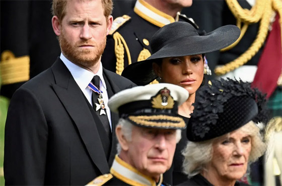 الأمير هاري وميغان لن يحضرا الاحتفال بميلاد الملك الـ75.. هل رفضا الدعوة؟ صورة رقم 7 الأمير هاري وميغان لن يحضرا الاحتفال بميلاد الملك الـ75.. هل رفضا الدعوة؟ صورة رقم 7