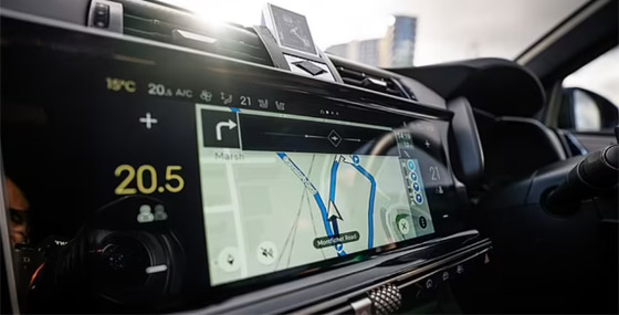 صورة رقم 4 - قصة أول سيارة تعمل بتقنية الذكاء الاصطناعي.. تعرف على مواصفاتها (صور) صورة رقم 4 - قصة أول سيارة تعمل بتقنية الذكاء الاصطناعي.. تعرف على مواصفاتها (صور)