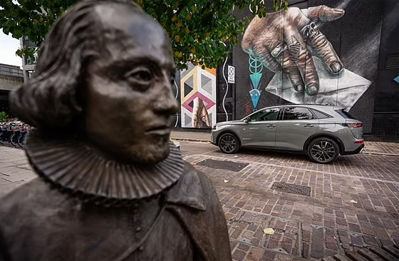 صورة رقم 8 - قصة أول سيارة تعمل بتقنية الذكاء الاصطناعي.. تعرف على مواصفاتها (صور) صورة رقم 8 - قصة أول سيارة تعمل بتقنية الذكاء الاصطناعي.. تعرف على مواصفاتها (صور)