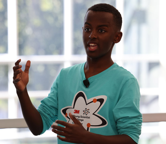 عالم أمريكي (14 عاما) يحصد جائزة لابتكاره صابونا يكافح أخطر أنواع السرطان صورة رقم 10