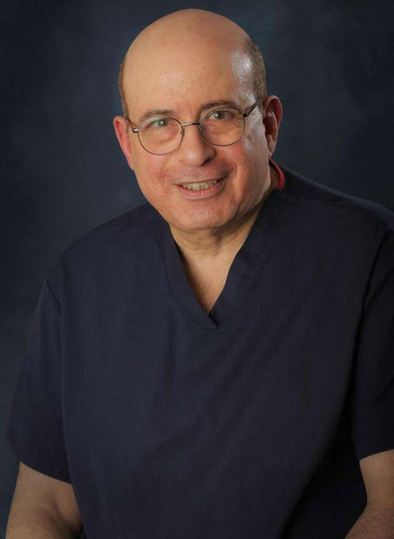 لأول مرة بالتاريخ.. طبيب مصري يترأس الكلية الملكية للأطباء في بريطانيا صورة رقم 5 لأول مرة بالتاريخ.. طبيب مصري يترأس الكلية الملكية للأطباء في بريطانيا صورة رقم 5