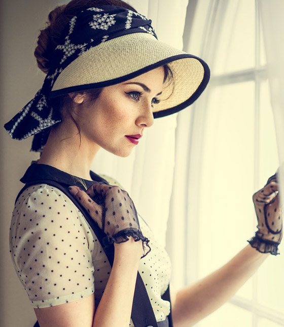 تاريخ القفازات.. القطعة التي لا تفارق الأميرات صورة رقم 2