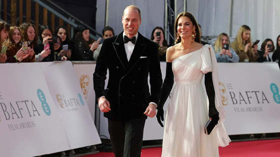 تاريخ القفازات.. القطعة التي لا تفارق الأميرات صورة رقم 7