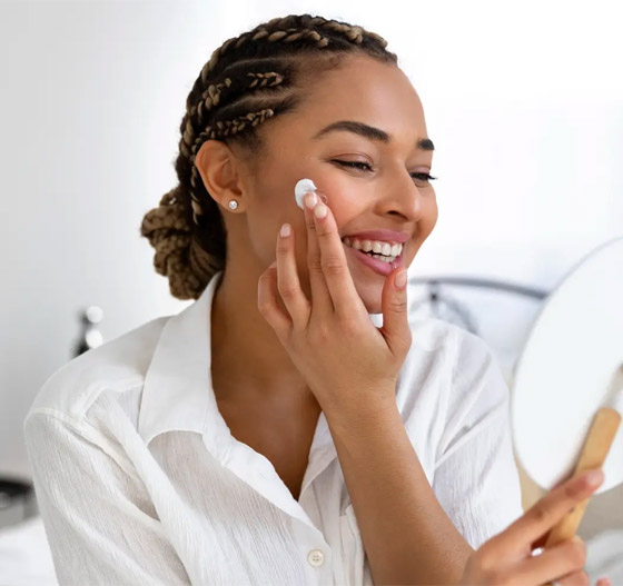 المحار.. من أعماق البحار إلى سطح البشرة.. فوائد تجميلية مذهلة صورة رقم 2 المحار.. من أعماق البحار إلى سطح البشرة.. فوائد تجميلية مذهلة صورة رقم 2