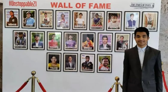 طالب هندي في مجال الروبوتات يخترع 