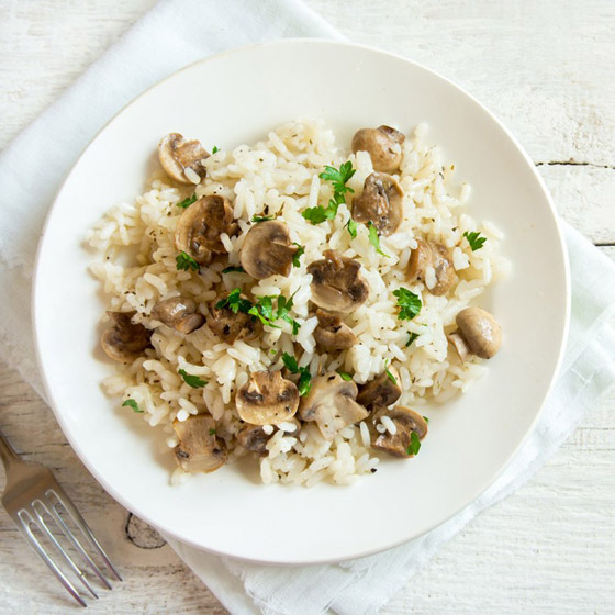 اليكم طريقة تحضير روزيتو بالمشروم والثوم للرجيم صورة رقم 1