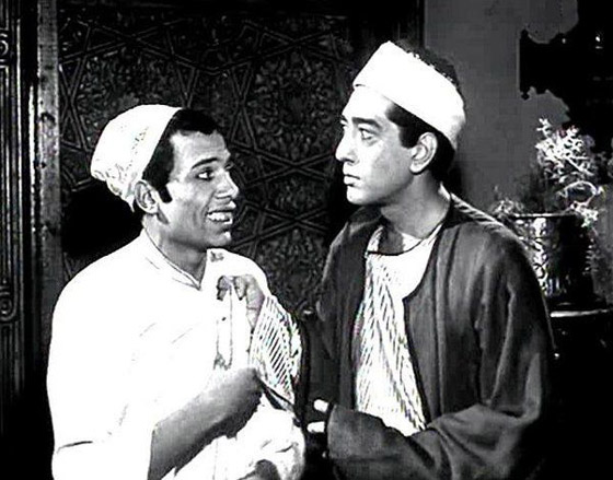 من ارشيف فرفش: لماذا ندم عادل إمام على دور صبي عالمة في فيلم (سيد درويش)؟  صورة رقم 1