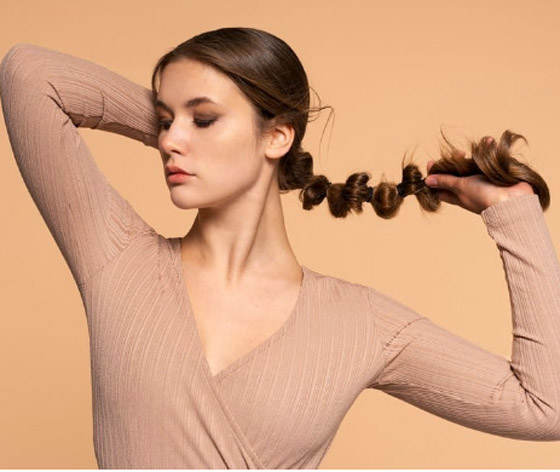 التسريحات المناسبة للشعر قبل النوم... اعتمديها لحماية شعرك من التلف صورة رقم 1 التسريحات المناسبة للشعر قبل النوم... اعتمديها لحماية شعرك من التلف صورة رقم 1