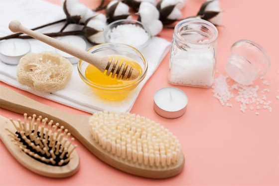 إليكم 4 خلطات بالعسل تعالج الشعر الجاف والتالف صورة رقم 11 إليكم 4 خلطات بالعسل تعالج الشعر الجاف والتالف صورة رقم 11