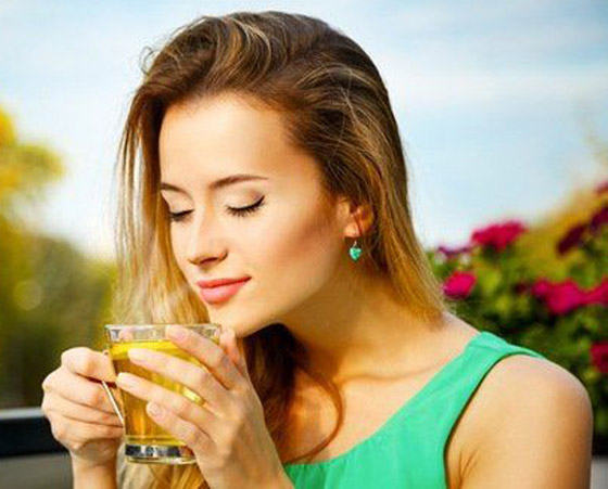 10 أغذية مدهشة ستجعلك أكثر شبابا وتكسب البشرة نضارة.. بينها الجوز والرمان.. صورة رقم 7