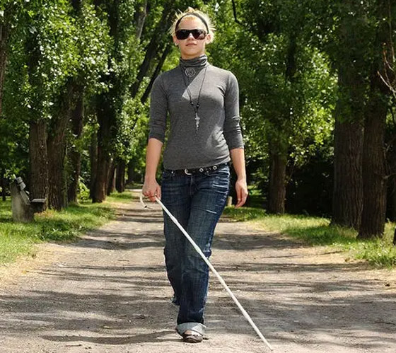 اللمس الصوتي: مكفوفون يستعيدون الرؤية بالنظارات الذكية صورة رقم 3 اللمس الصوتي: مكفوفون يستعيدون الرؤية بالنظارات الذكية صورة رقم 3