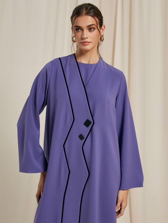 صور: العبايات الملتفة حول الجسم نجمة 2024.. صيحة تخفي البطن البارز صورة رقم 3